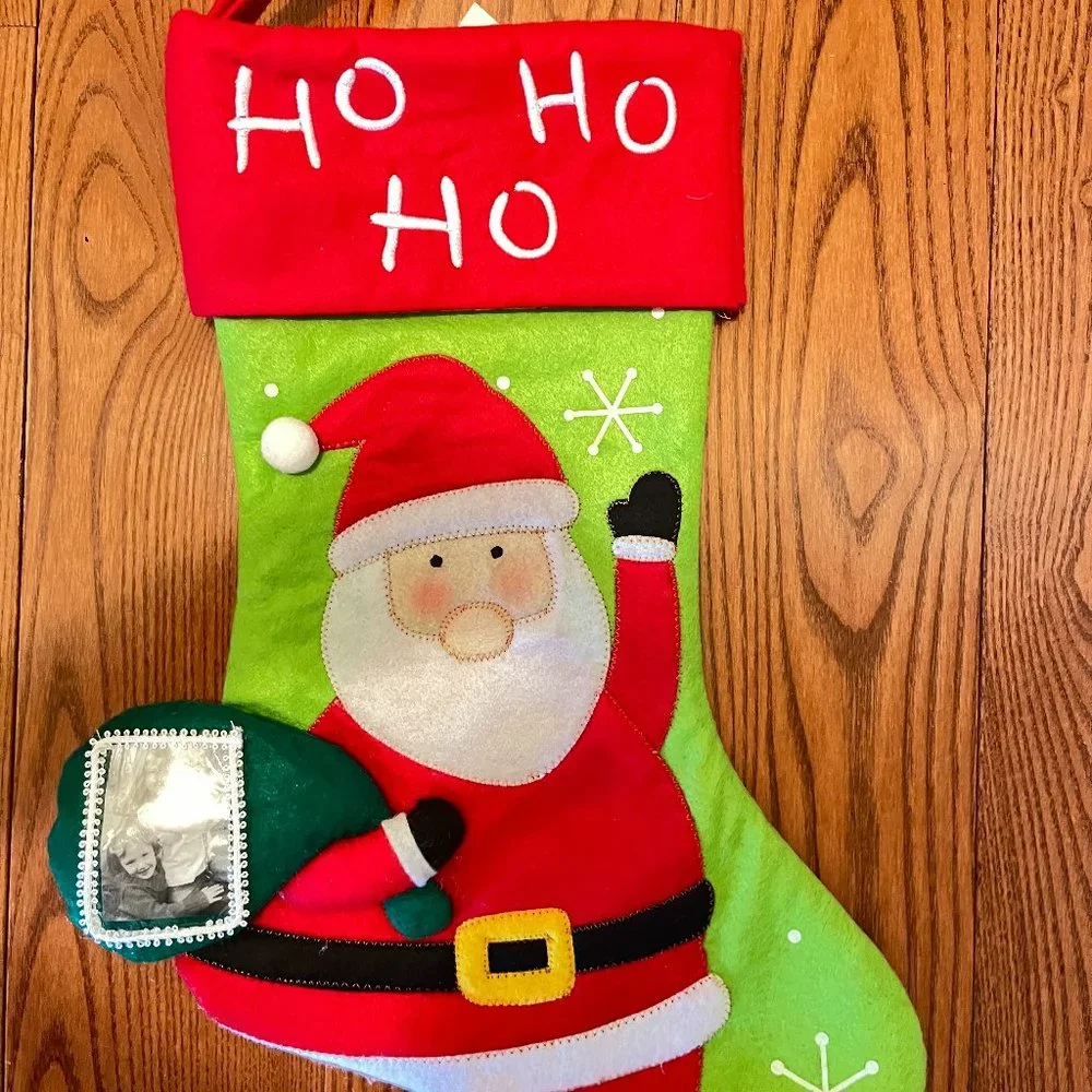 NWT Adorable set of 4 Christmas stockings with slot to insert a photo